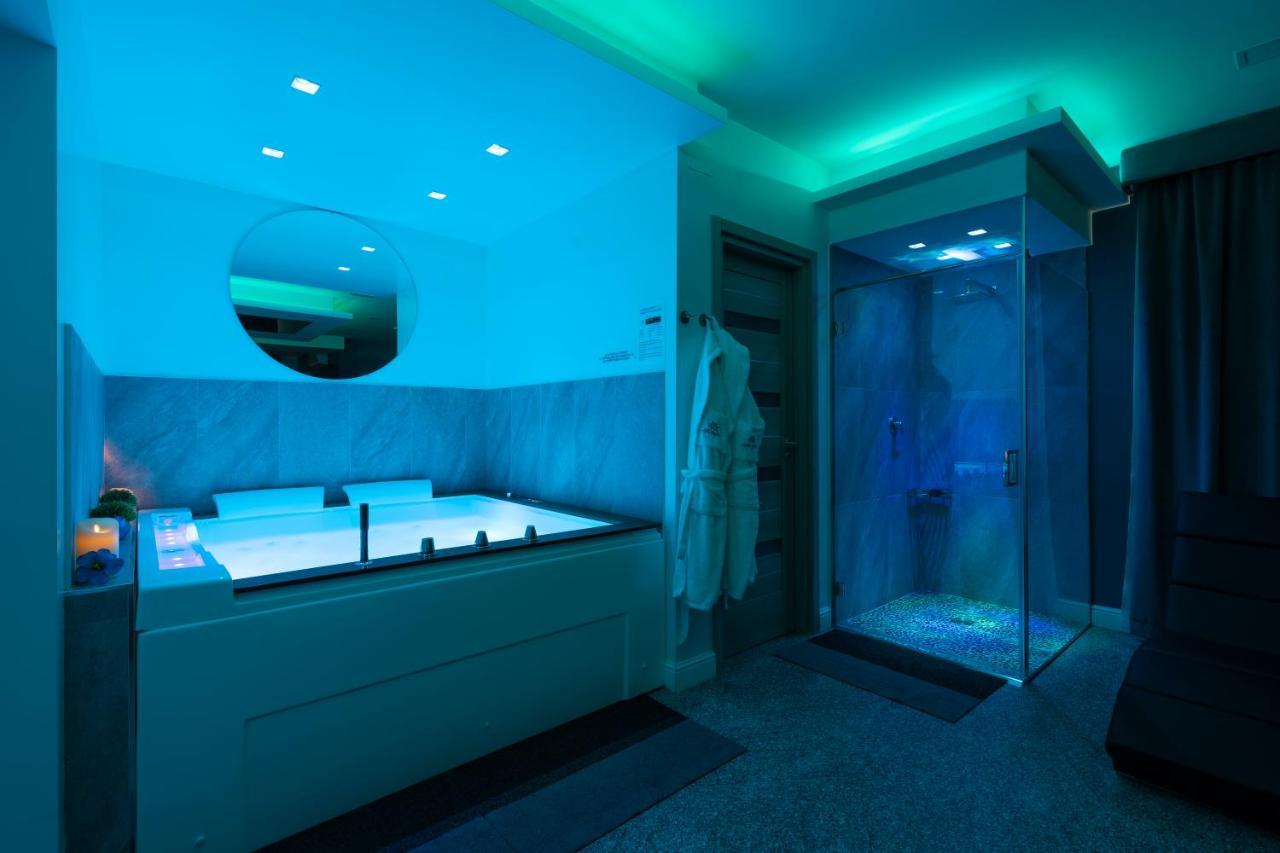 Hotel Ibisco Suites & Relax Pozzuoli Exterior photo